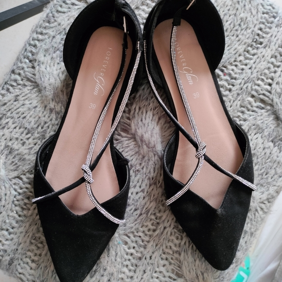 Embellished Faux Suede Pumps - Picture 5 of 16